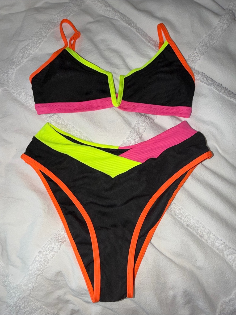 SHEIN Black Neon Trim V-Front Bikini Set - Neon Green, Pink, Orange